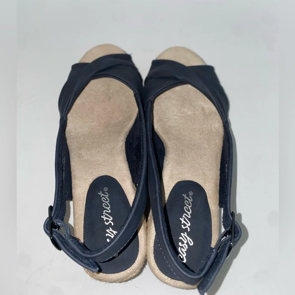 easy street heel buckle